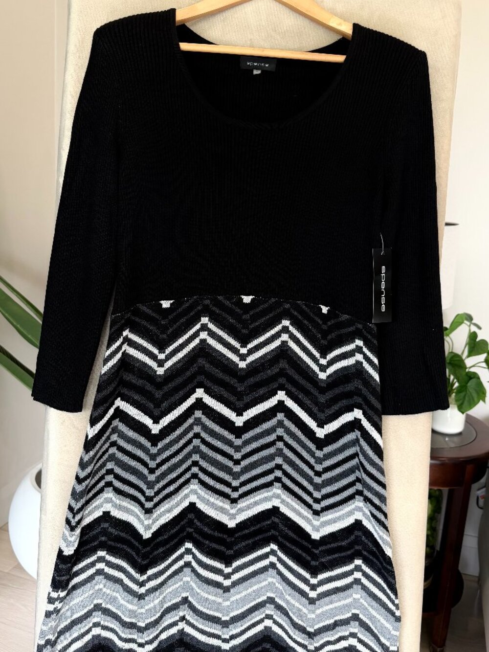 Spense NWT Black Grey Chevron Sweater Dress Size L